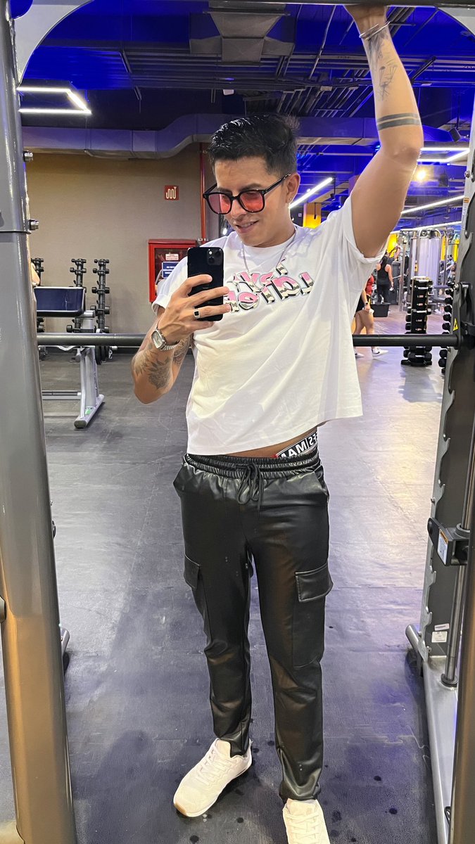 kikeboy2112's tweet photo. #LoveIsland #helevier #LYKN #sigueme #fyp #gayboy #cdmx #Folllow #LGBTQIA https://t.co/oC4MQRjgFs