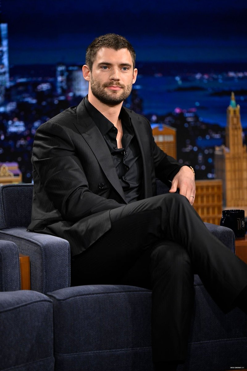 dcorenswetcom's tweet image. 📸 David Corenswet visits "Tonight Show Starring Jimmy Fallon" on July 14.
