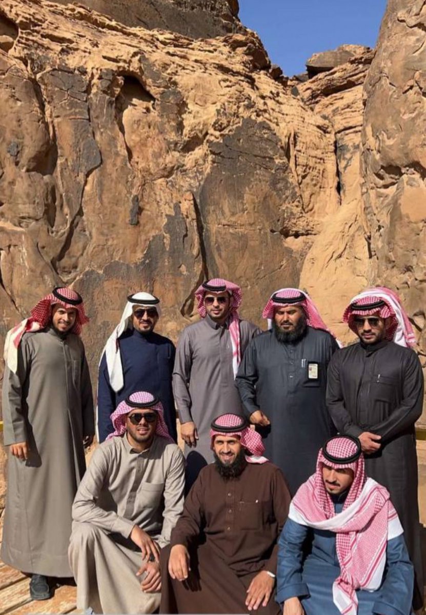 Alsarem_15's tweet image. في هذا الشهر، اكمل موقع جبة عشر سنوات على تسجيله في قائمة التراث العالمي #اليونسكو .
حدثٌ تاريخي جعل من ديرتي جبة ومنطقة حائل وجهةً عالمية، استقبلت زوارًا من أكثر من 63 دولة حول العالم.
#جبة #حائل
#التراث_العالمي