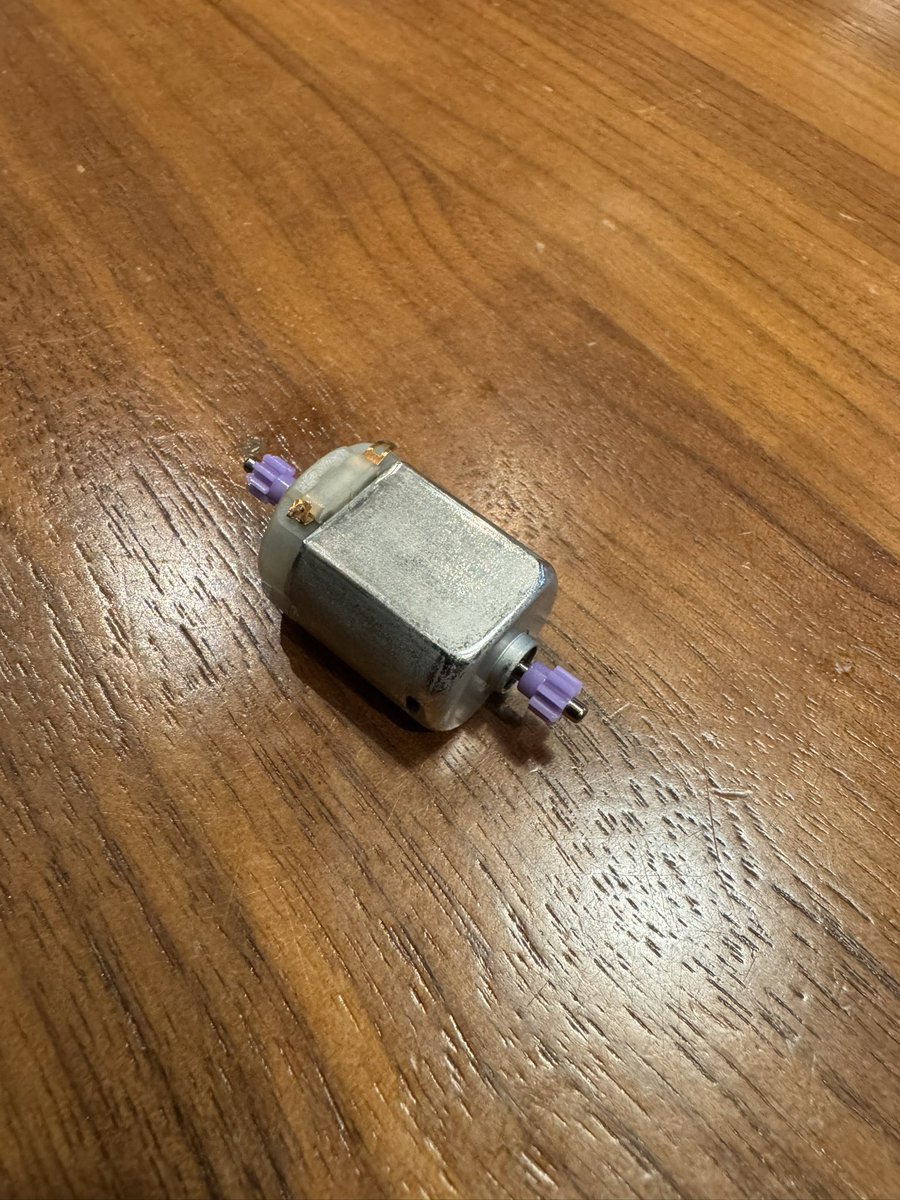 kai800800's tweet image. 洗濯終わりに洗濯機から出てきた、、、😣

Jくん、、、笑

#洗濯機慣らし
#なぜノマモ