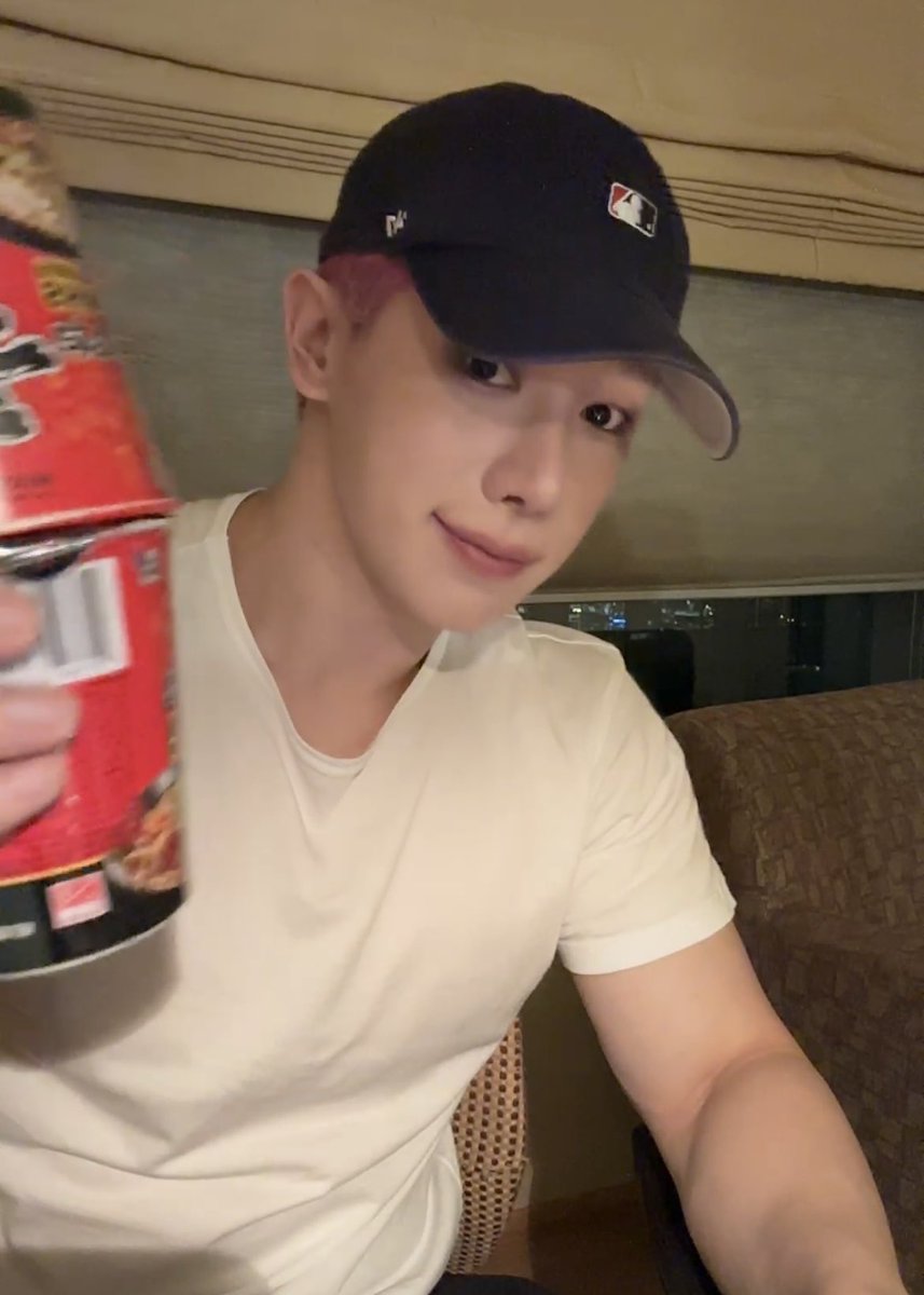 NnuoneE's tweet image. 250716 원호 bubble LIVE capture
#원호 #WONHO 
nuone.tistory.com/2360