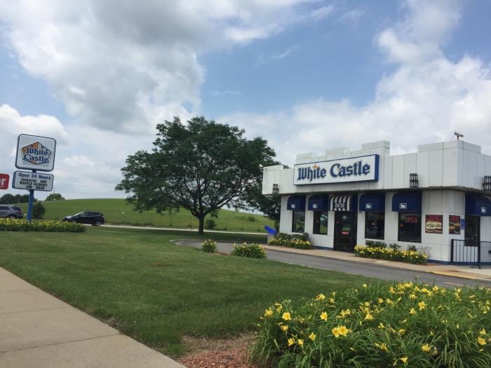 Chris Moore tweet media