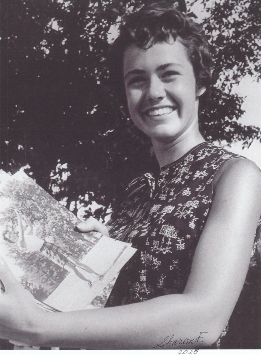 A huge shout out to Sharon Fladoos who autographed all of my photos.  She was the first Iowan high schooler to win four state titles in golf!  She played for Dubuque from 1958-1961.  #Respect