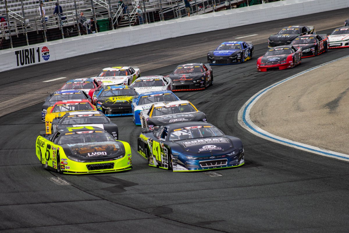 jasondotjpeg's tweet image. i want to shoot racecars again
