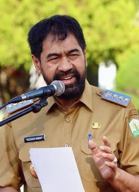 Aceh's tweet image. Mualem: Kami Ingin Aceh Bangkit dari Kemiskinan 🔥
Kepada SKK Migas Mualem minta fasilitas Arun di Lhokseumawe di jadikan sebagai Onshore Receiving Facility oleh Mubadala Energy upaya menciptakan banyak industri2 baru dan ciptakan banyak lapangan kerja baru.
Sementara ini…