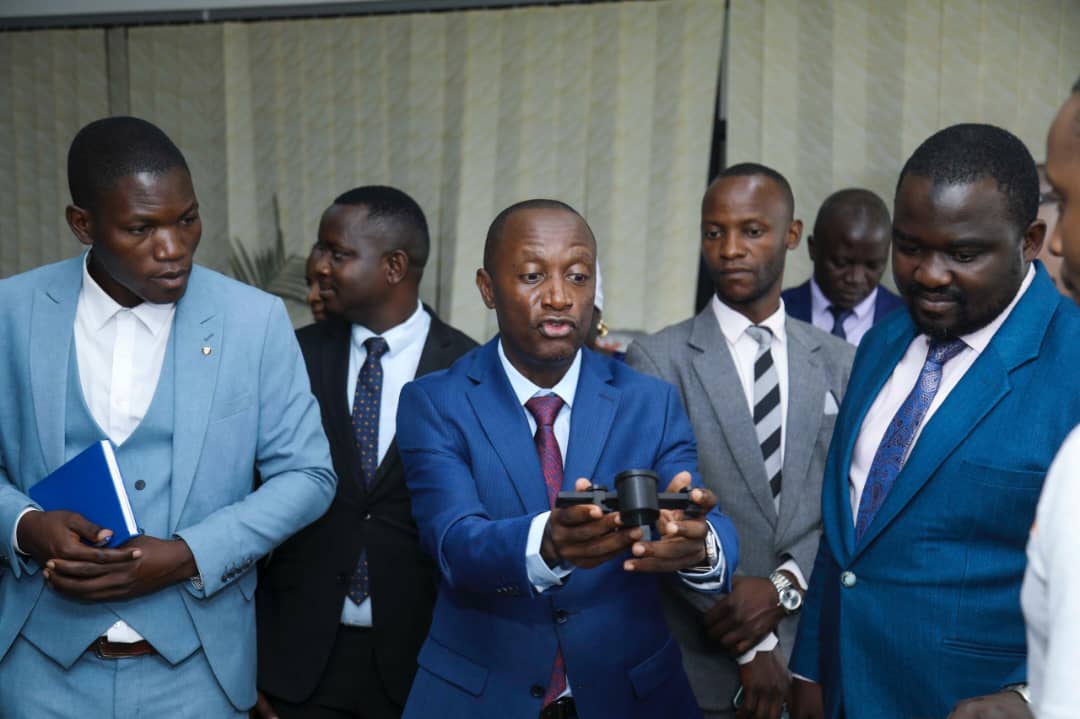 Buganda Youth Council (@bugandayouthc) on Twitter photo Owekitiibwa Sserwanga Robert olwaleero addamu okulambula abavubuka abakola emirimu gy'ekikugu nga wakutandikira ku Refactory Academy e Muyenga ku ssaawa '9:00am-11:00am’ oluvanyuma Minister wakusembera ku Innovation Village e Bugoloobi ku ssaawa '12:00 noon' <a href="/robert_serwanga/">Minister for Youth, Sports and Arts - Buganda</a> @cbs Owekitiibwa Sserwanga Robert olwaleero addamu okulambula abavubuka abakola emirimu gy'ekikugu nga wakutandikira ku Refactory Academy e Muyenga ku ssaawa '9:00am-11:00am’ oluvanyuma Minister wakusembera ku Innovation Village e Bugoloobi ku ssaawa '12:00 noon' <a href="/robert_serwanga/">Minister for Youth, Sports and Arts - Buganda</a> @cbs