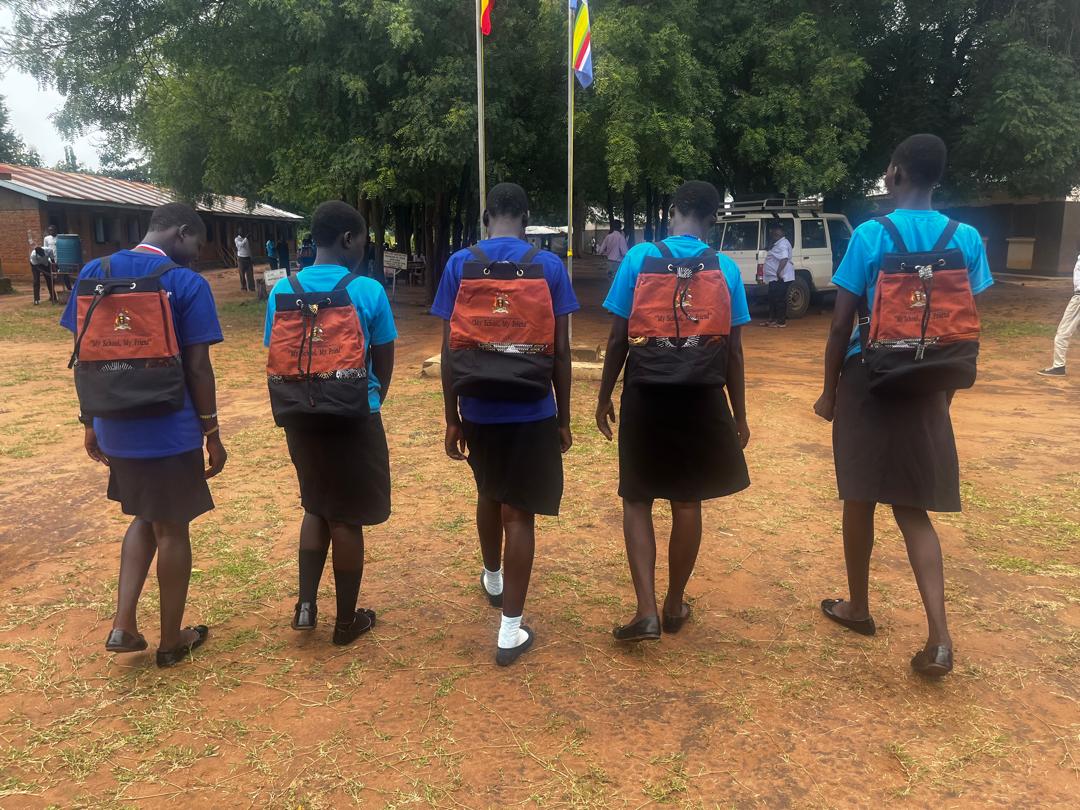 EnabelinUganda's tweet image. Across many communities, children are forced to drop out of school, not because they lack ambition, but because they lack basic supplies. We recognize that these simple items such as books, pens etc. can make the difference between staying in school and falling behind.
That’s…