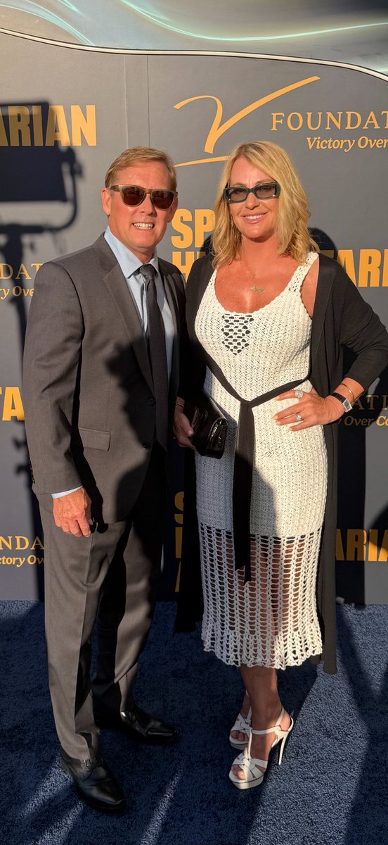 nadiacomaneci10's tweet image. A night to cherish @ESPYS Humanitarian Awards