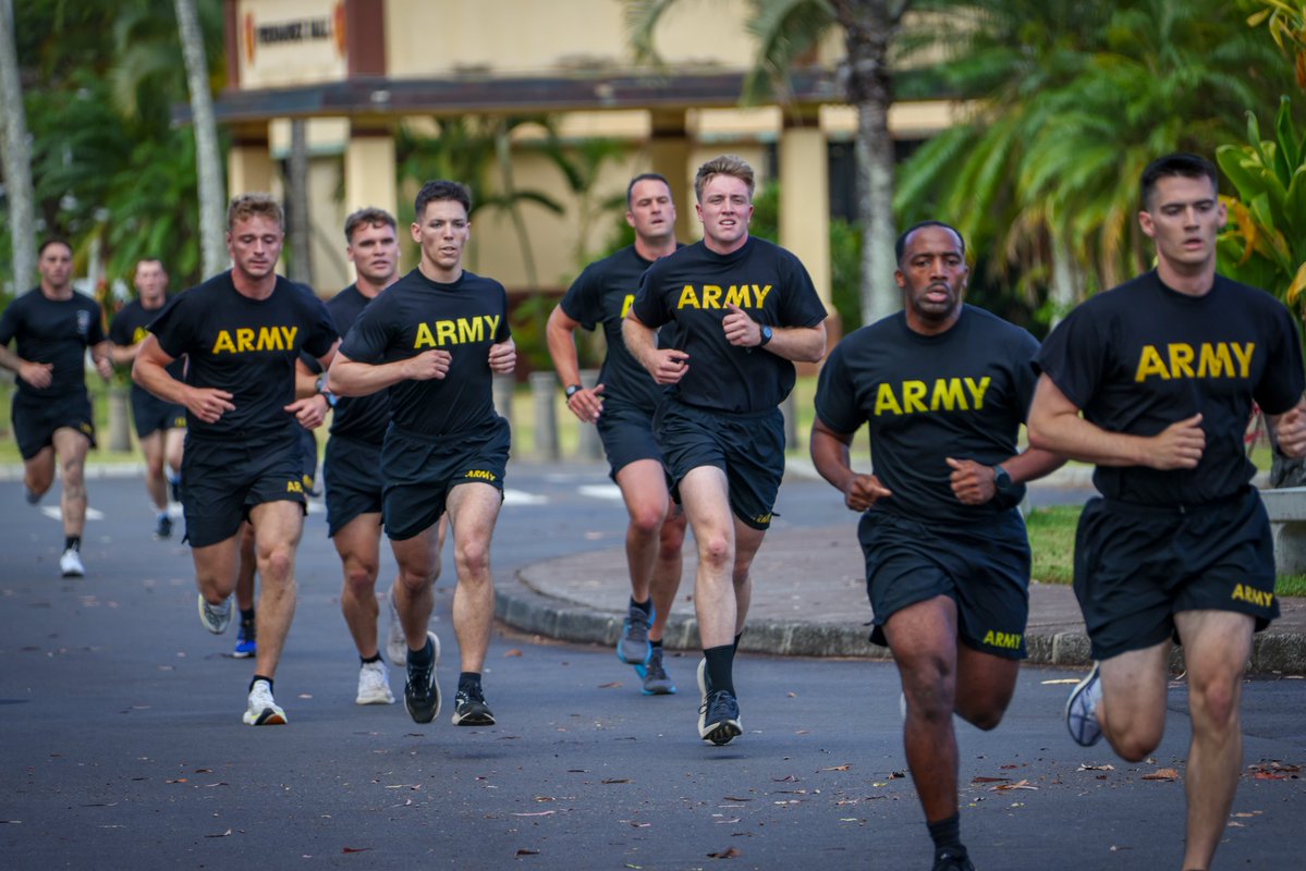 USARJ_PAO's tweet image. The USARPAC Best Squad Competition 2025 kicked off this morning with an Army Fitness Test, followed immediately by an M4 zero range. Squads were then moved to another location where they now await events to come...
@USFJ_J @USForcesJapan @USARPAC @INDOPACOM @DeptofDefense @USArmy