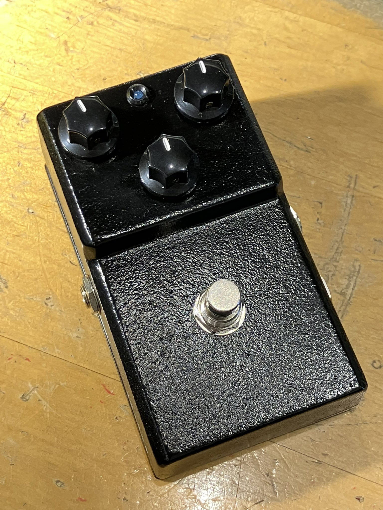HEAVY Compress エフェクター Amazon.co.jp: オーディオコンプレッサー、MINI C4