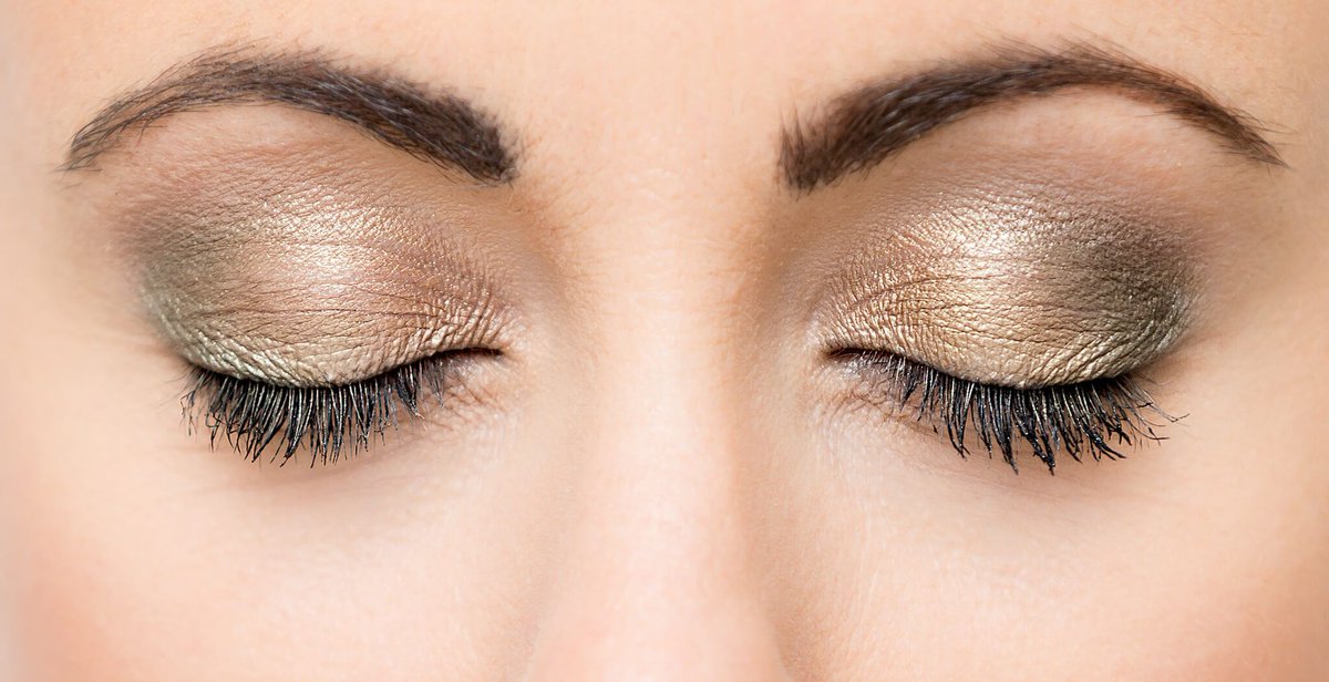 GrahamBakerGBP's tweet image. 💄 In the beauty industry, image is everything.
This article explores how professional photography & video can build trust, show real results, and help your salon or brand stand out — no filters needed.
👉 buff.ly/NmxBFt8
#Photography #MHHSBD #BexleyBusiness