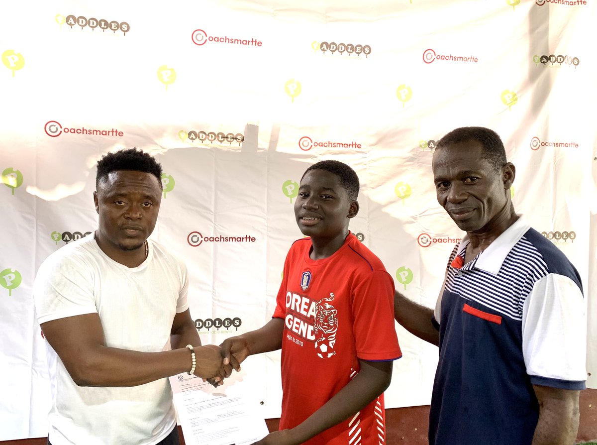Coachsmartte's tweet photo. Celebrating Ntiri Berkoh’s enrollment in our high-performance table tennis program! Joined by his father, Mr. Akwasi Adusei, Ntiri is ready to master the game and chase his dreams at Achimota High School and beyond. Let’s rally for his success! 🏓 #Coachsmartte #TableTennis https://t.co/XlWQhb0fg0