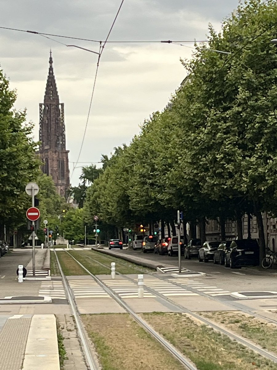Matersurgery's tweet image. Fantastic to be @socroboticsurg annual Congress 2025 in Strasbourg hosted by @IrcadFrance with over 100 industry robotic sponsors. We’re here presenting @classicaproject on behalf of our consortium partners……