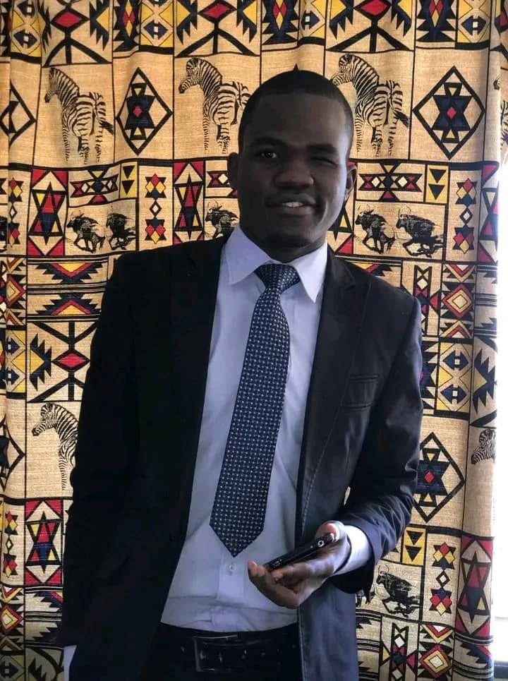 ZimEye's tweet photo. MISSING PERSON ALERT: 

Please help us find my brother by circulating this on social media

Tinashe Musasa 
Age 28yrs
Faculty of sciences
 
Masters in vaccinolodgy at UZ
Last seen at mount pleasant on Tuesday date 10/07/25

If seen contact 0781103046 https://t.co/etMOjzLXHL