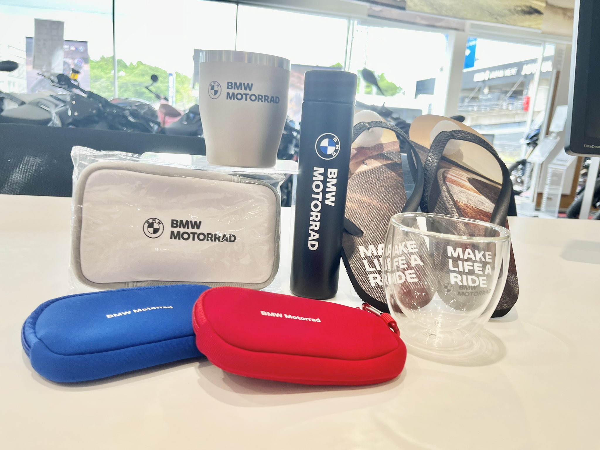 【限定品】日本未発売　BMW MOTORS sport チーム　ノベルティ  熊 新商品のご紹介 (^_-)-☆彡 | 株式会社ABE MOTORS
