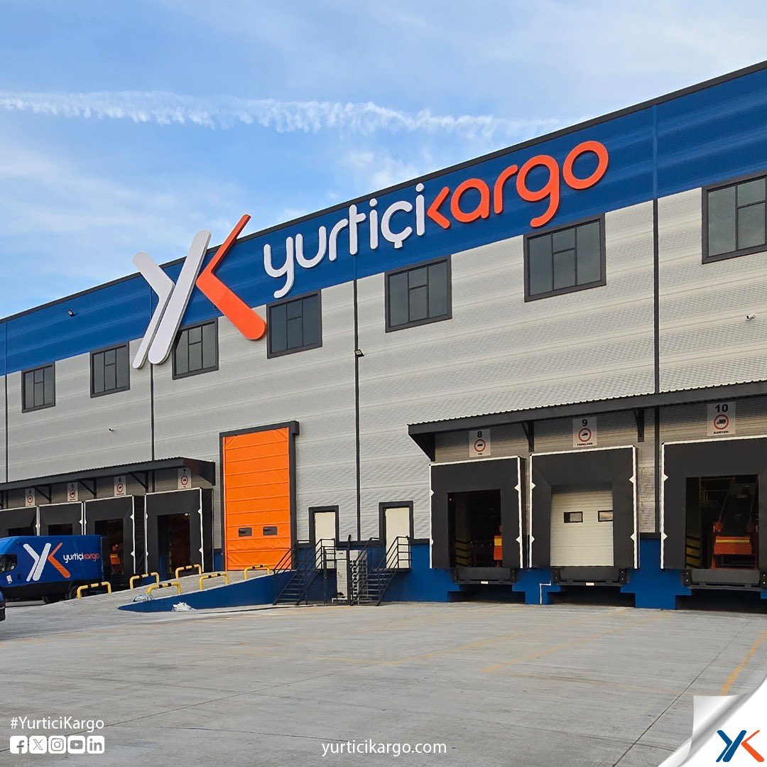 Merakla beklediğiniz kargolarınız için #SözVerdiğimizGibi tüm gücümüzle çalışıyoruz💙🧡

Teknolojiyle birleştirdiğimiz otomasyonlu aktarma merkezimizde her gün yüz binlerce kargo, akıllı sistemlerimiz tarafından adreslere göre ayrıştırılıp sizin için yola çıkıyor✨

#YurtiçiKargo