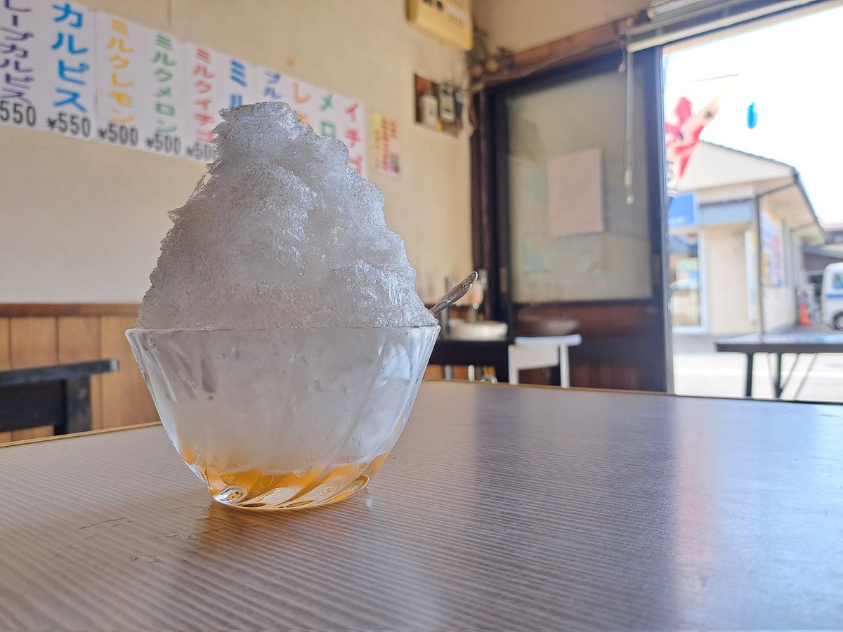 ACE_NYAO's tweet photo. 今年もこの季節が来たぞぉ🍧
土崎港曳山まつり！
開港堂2025お手伝いメンバーは
りっちー、れっくす、あいちゃん
です！みんな氷水飲みに来てね〜💕 https://t.co/XnHaYGWNri