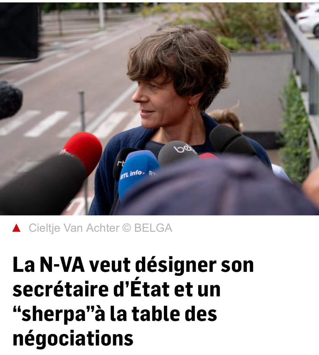 SoiresseKalvin's tweet image. La N-VA, un parti qui :
1. a perdu les élections à Bruxelles.
2. a perdu les élections dans le collège néerlandophone
3. a 2 élus sur 89
4. A des exigences comme s’il avait gagné juste parce que le 1er Ministre est N-VA.
Un non-sens dans notre fédéralisme de coopération.