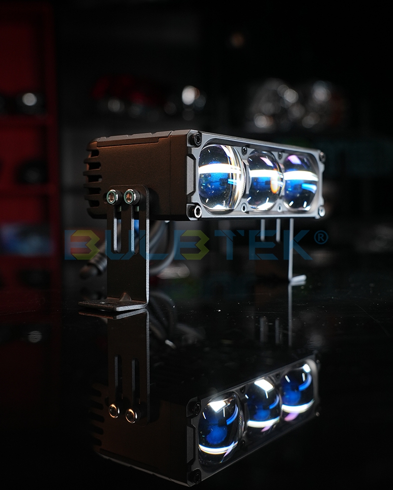 BULBTEK_LED_7's tweet image. 🎉LED SPOT AUXILIARY LIGHT-S14B
👉Chips: LED Module 2*3570 low, 1*3570 high
👉Lighting pattern: low beam(reflect projector) + high beam
🌐bulbtek.com
#BULBTEK #biled #biledprojector #biledlens #auxiliary #grille #spotlights