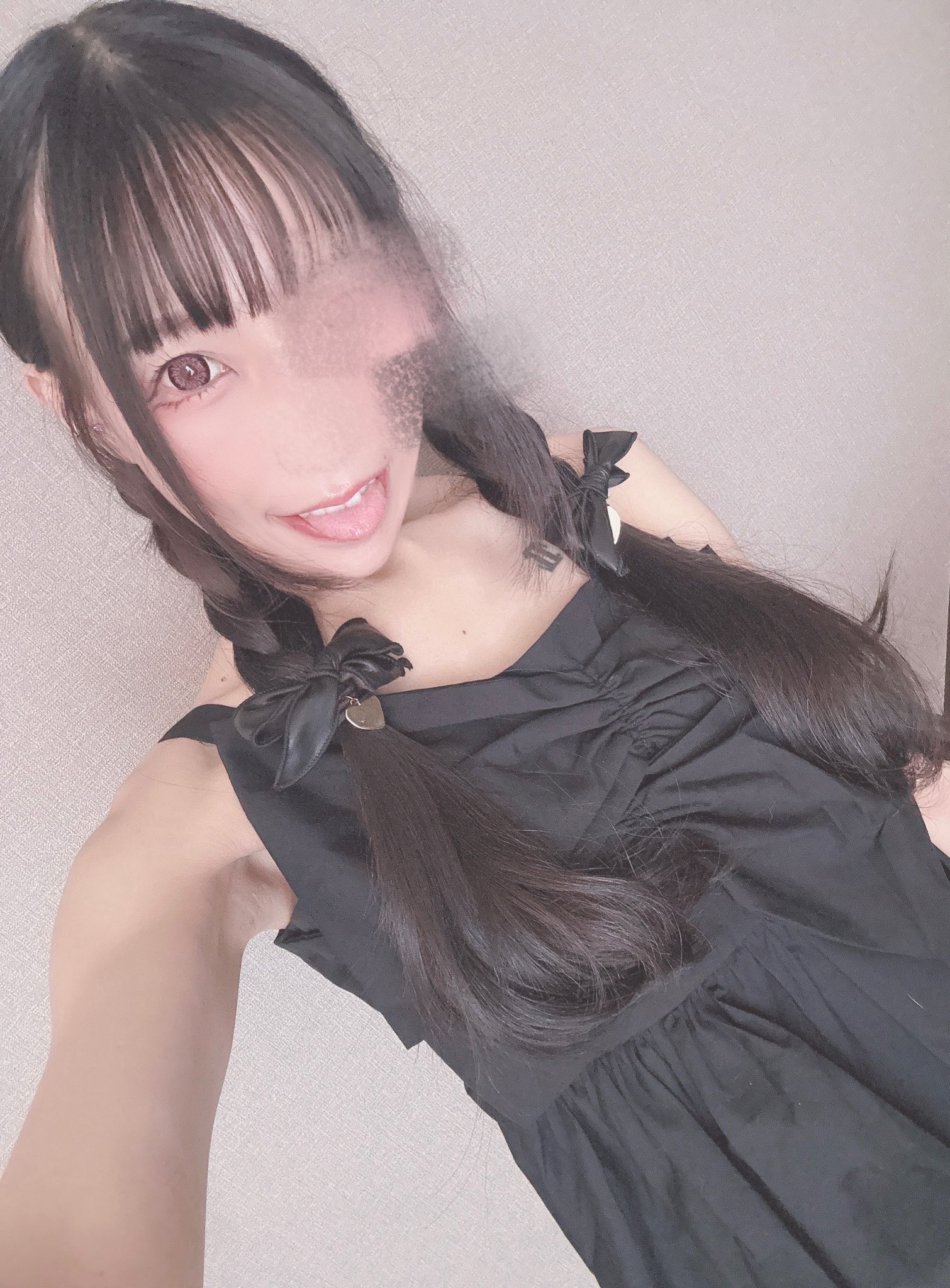 ゆた♡さま専用 ♡♡早乙女ゆあ♡早乙女ゆめ♡♡運営 Pink Tiara Company👑💕 on