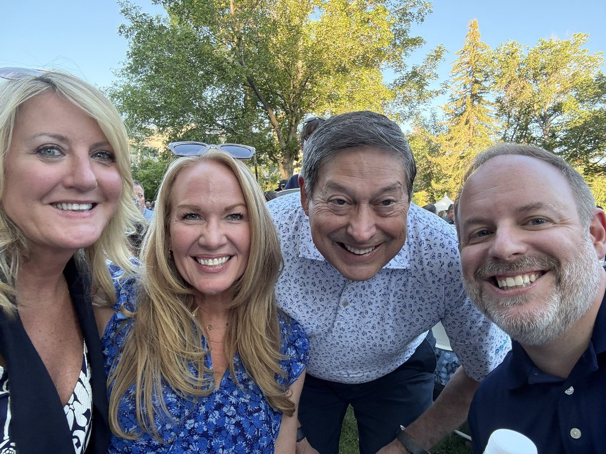 ZConine's tweet image. Congratulations to @unevadareno @NevadaWolfPack on a successful 56th Annual Governor’s Dinner! Great to be back at my 5th dinner and to see @Pres_Sandoval @VoteAlexisHill and so many other friends.