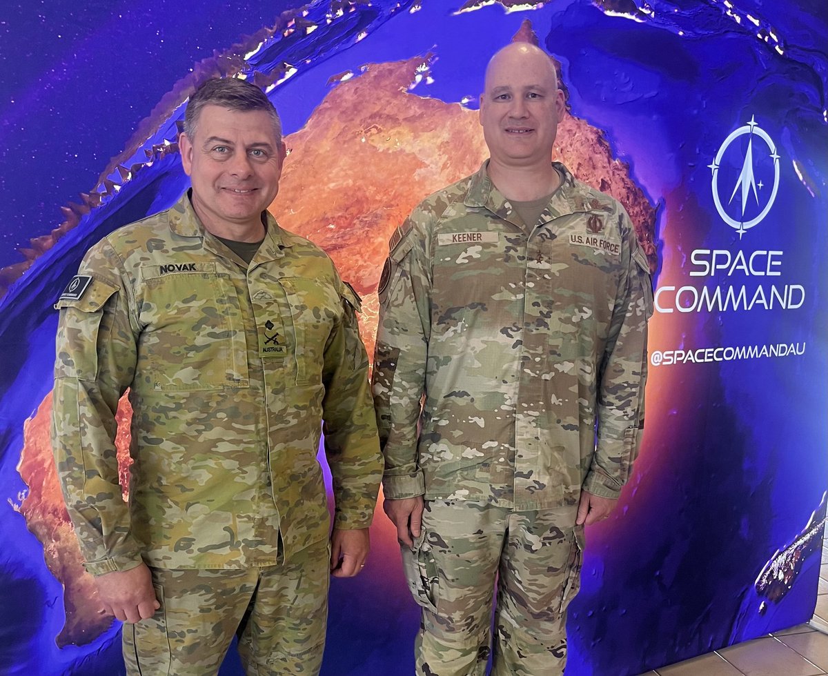 SpaceCommandAU's tweet image. Space Command’s Joint Commercial Operations hosted Major General Keener from US Space Command this morning at Talisman Sabre 25, to discuss workforce development, joint operations and international partnerships.