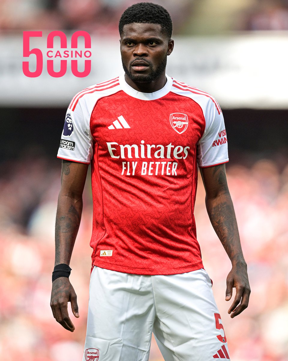 cfcleah_'s tweet photo. FOOTBALLERS WHO HAVE BEEN CHARGED OR ACCUSED OF ASSAULT/RAPE.

Sometimes it felt very sad for football and at the same time when empathy kicks in, you feel for the "Miner" gender.

A Thread   🪡 https://t.co/LVzCpZmeb2