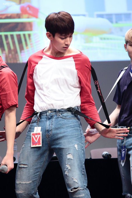 아주나이스가왜이렇게야한건데제발