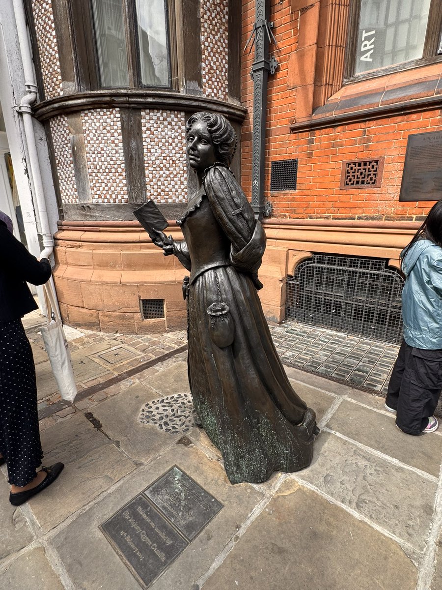 lucindahawksley's tweet image. I loved this new statue of writer Aphra Behn unveiled earlier this year in Canterbury. “All women together ought to let flowers fall upon the tomb of Aphra Behn, for it was she who earned them the right to speak their minds.” Virginia Woolf, ‘A Room of One’s Own’.