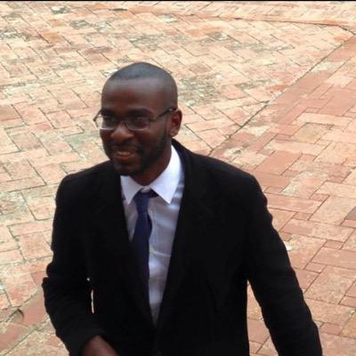 Umutamenw_Erica's tweet photo. #RWoX aho uzaja ubona iyi nterahamwe Ruhumuza Mbonyumutwa (@ruhumuza ) jya ukubita umusega utababariye.

Kubatamuzi,Ruhumuza Mbonyumutwa, ni Umuhungu wa Shingiro Mbonyumutwa wabaye DirCab (Directeur de cabinet) wa Jean Kambanda, Minisitiri w’Intebe wa Guverinoma y’Abatabazi-

1/3 https://t.co/5pdea8DFte