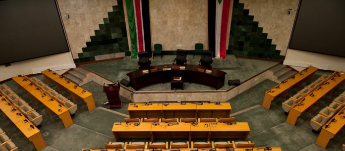 RadioMiraya's tweet image. 📍HAPPENING Now in Juba: MPs are arriving at the National Assembly as South Sudan’s Parliament reopens after a six-month recess.
President Salva Kiir is expected to officially open the session and address the nation.
🔴Radio Miraya will bring you live coverage of the event.