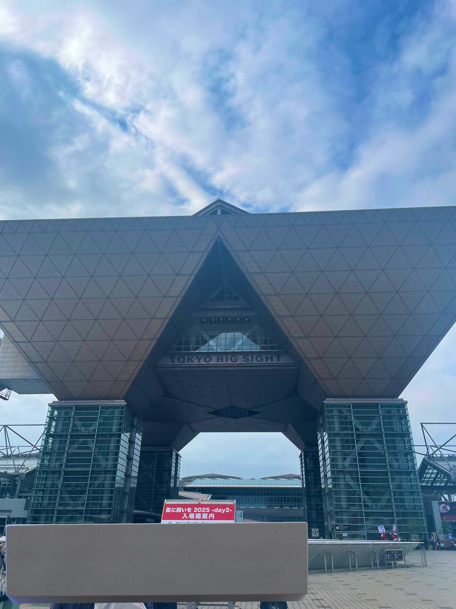 ⚠︎コス
星に願いをカイシンゲキ〜✨🎋
ふじのさんのひこぼし新くんと一緒に生存率向上委員会の黒快でうろついてましたよ〜！🍀

「犯沢さんのですよね！」って気づいて声かけてくれる方居て嬉しすぎました〜⸜( ˶'ᵕ'˶)⸝