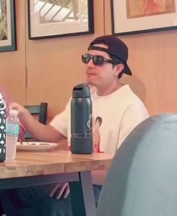 crochetereliza's tweet image. Ang pogi Ng Boss na ito😍

MLWMYD TOP7 NETFLIX GLOBAL

#MyLoveWillMakeYouDisappear
#Linlang
#KimPau #KimChiu #PauloAvelino