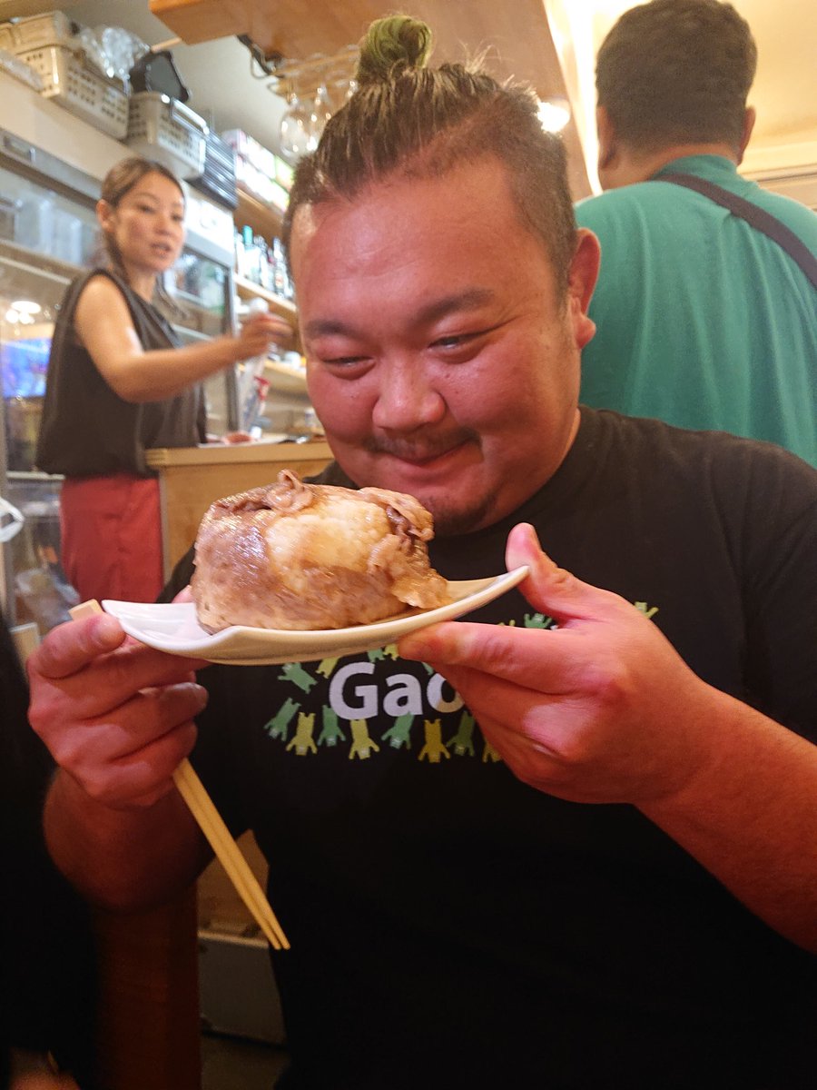 oneshoulder_k's tweet image. 昨日はムーブオンマットプロレスin神楽さんでした❗ご観戦いただいた皆様ありがとうございました!
vs菅沼さん
マットとはいえバチバチ熱くなってしまいました❗ありがとうございました❗アフターパーティーも楽しいお酒と美味しいご飯で最高でした!このおにぎりヤバかった😊🍴
#mo_pw