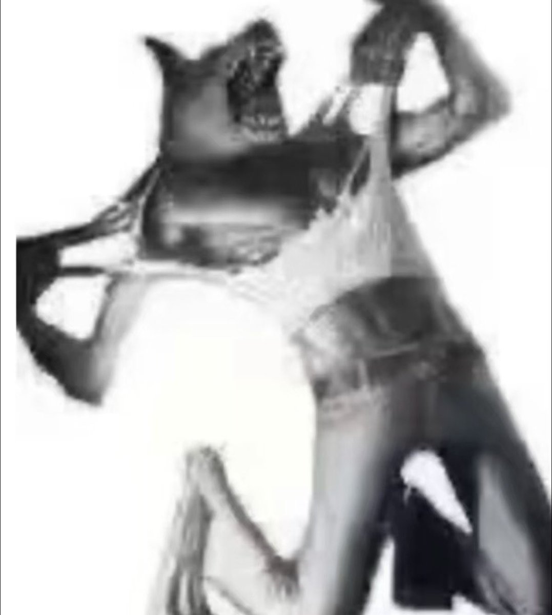 ..
当我反应过来我在画什么的时候已经晚了🤗..
#狛野真斗 #ZenlessZoneZero #zzzero       #norano #komano #manato