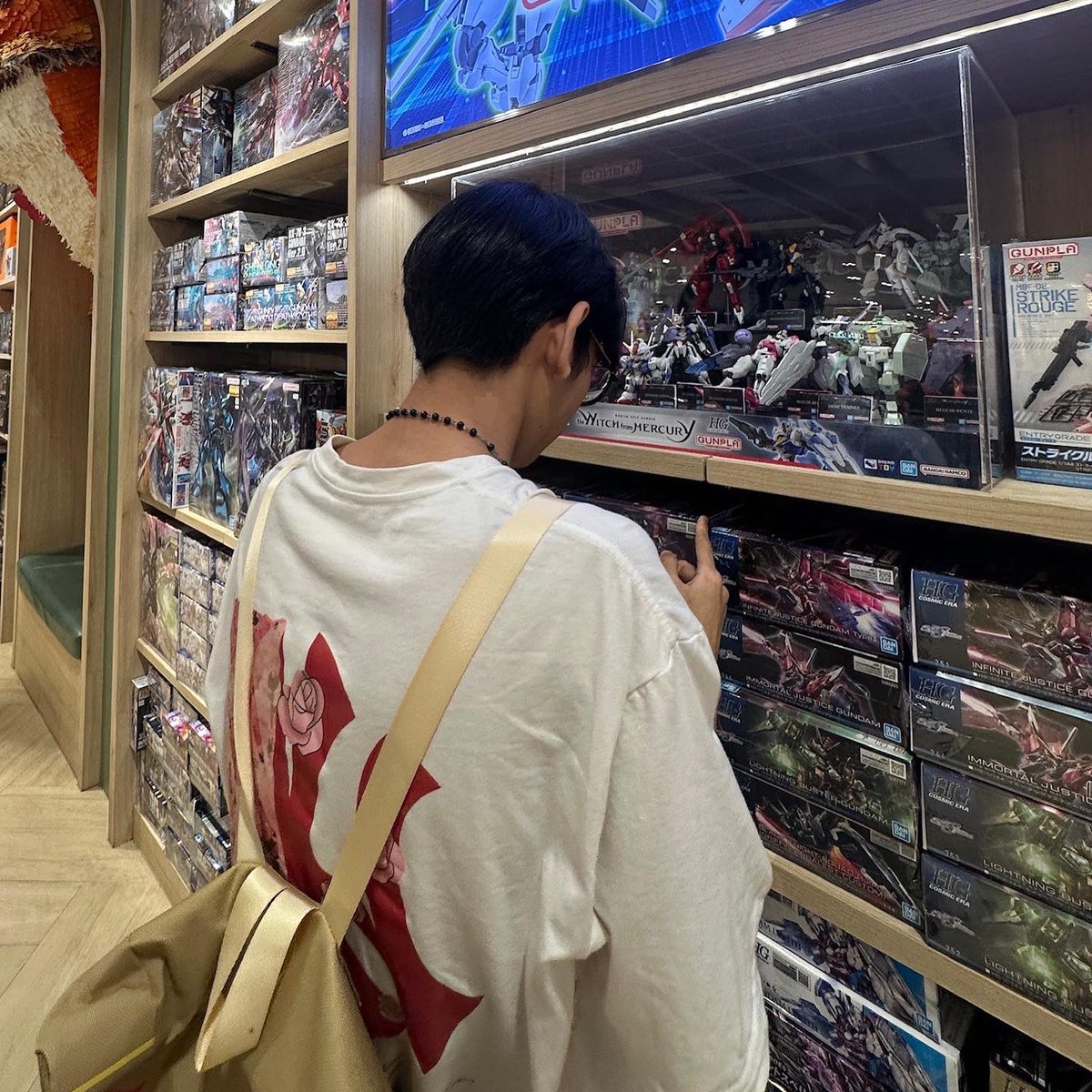 punthss's tweet image. 