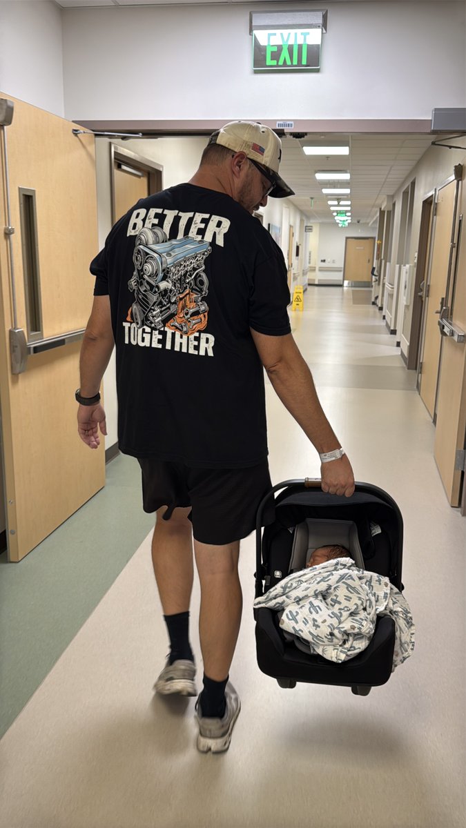 Corey Hosford (HOSS) tweet media