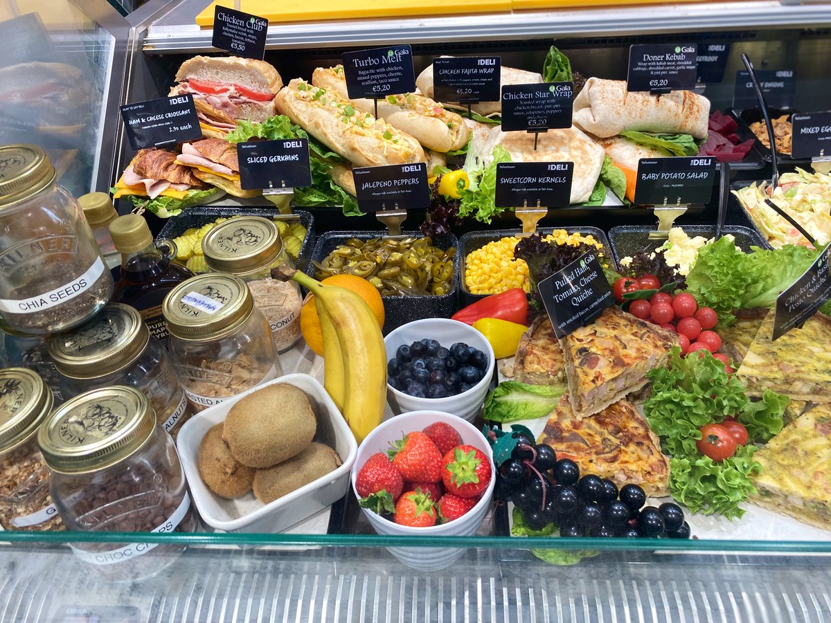 Gala_Retail's tweet image. 🥗 Lunchtime Made Easy! 🥪

Craving something fresh? Swing by The Deli for a bite that’s big on flavor and made just for you. Quick, tasty, and always satisfying!

#TheDeli #GalaRetail #MadeFresh #GrabAndGo #FoodThatHitsTheSpot