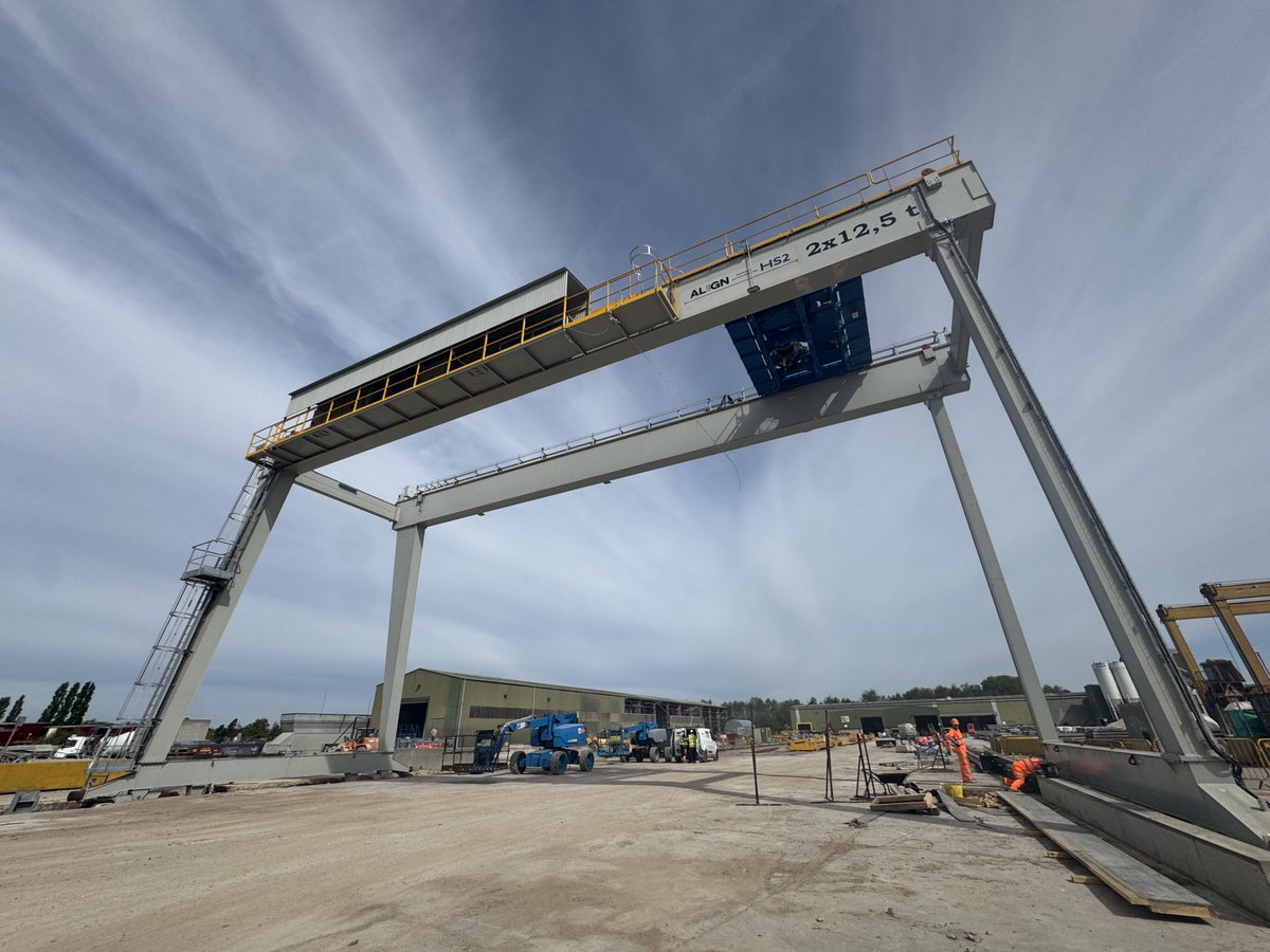 OranmorePrecast's tweet photo. It’s not just about capacity — it’s capability.
We’ve invested in serious infrastructure to deliver precast at scale:
✅ 27 gantry cranes
✅ 5 batching plants (700m³/day)
✅ 2 straddle carriers (50t)
✅ 5 hollowcore machines
#OranmorePrecast #UKConstruction https://t.co/KEvRinyZIF