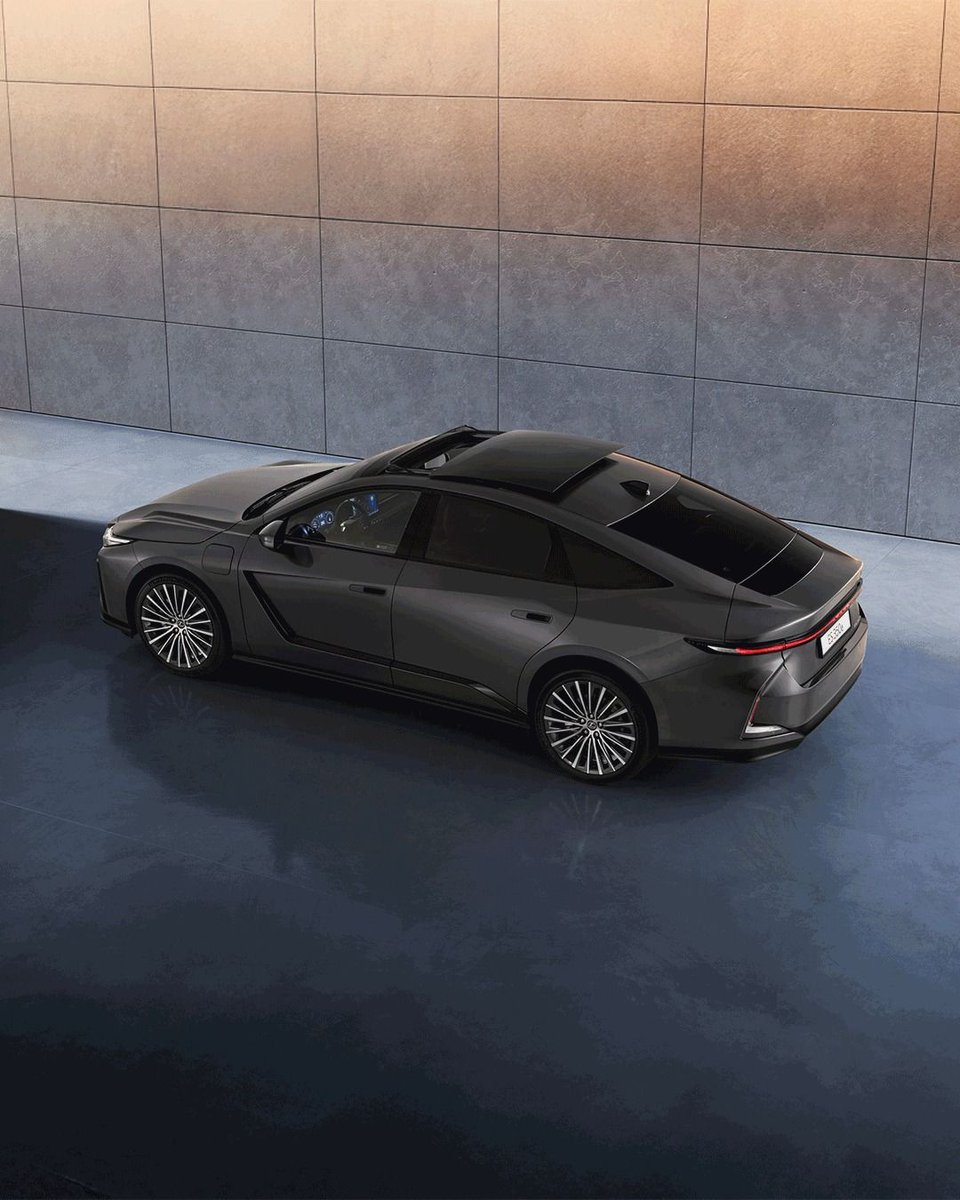 LexusTwickenham's tweet image. All-New Lexus ES - a clear step-up in performance, refinement, comfort and luxury appointments

#LexusES #AllNewLexusES #AllNewES #ES300h #ES350e