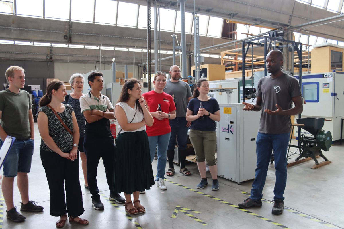 ntjanvier's tweet photo. Pleased to share some remarkable moments from Faculty Day at the Agricultural Sciences, University of Hohenheim 🌱📚 An opportunity to showcase our research and connect with others about the work we do! #Agriculture #research https://t.co/JFMueUXUSY