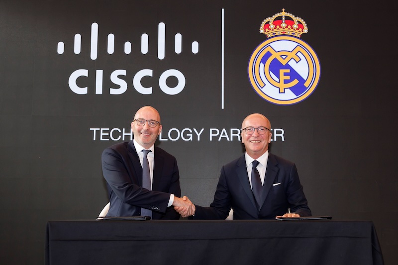 ⚽️ <a href="/Cisco/">Cisco</a>  &amp; <a href="/realmadrid/">Real Madrid C.F.</a>  extend global partnership! Upgrading Santiago Bernabéu &amp; Real Madrid Sports City with AI-ready data centers, Wi-Fi 7, and a high-speed 100 Gbps network. #RealMadrid #Cisco #SmartStadium #WiFi7 #AI