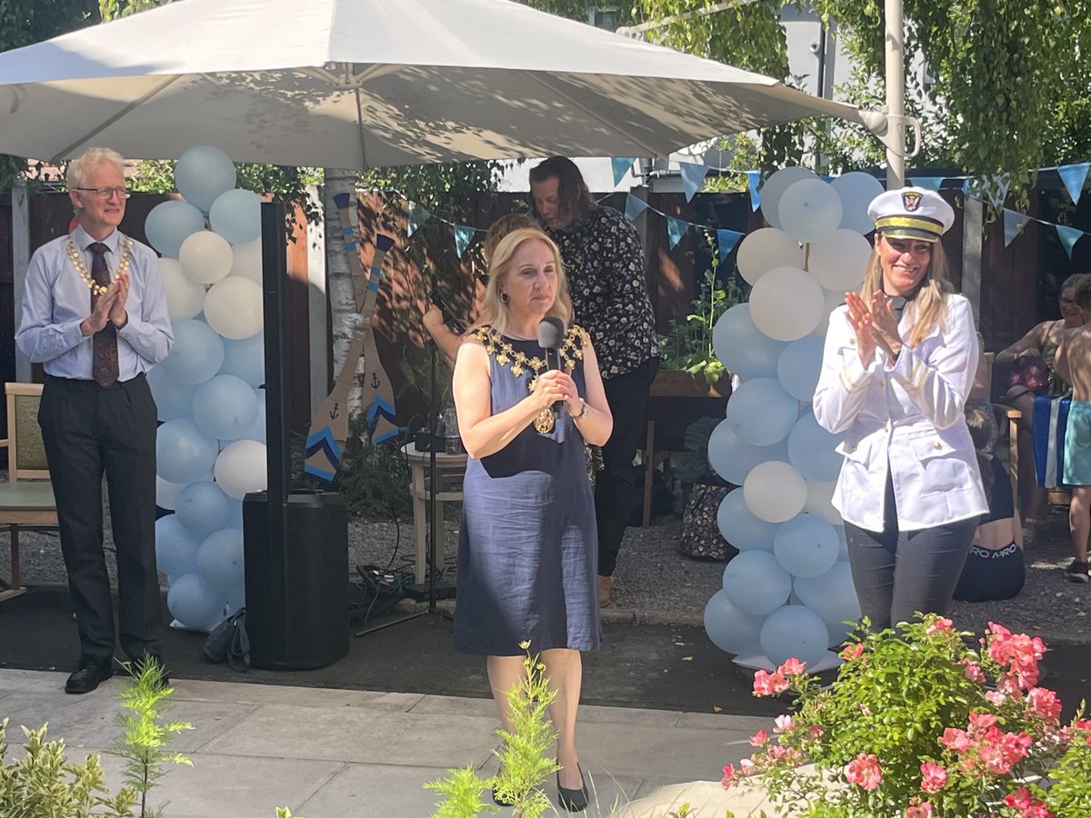 Jane_Brophy's tweet image. Truly wonderful to attend the Timperley Care Home Summer Fair. It was so lovely to be invited to speak and meet some of the residents, families, staff and carers. @KingsleyHomes 🩷