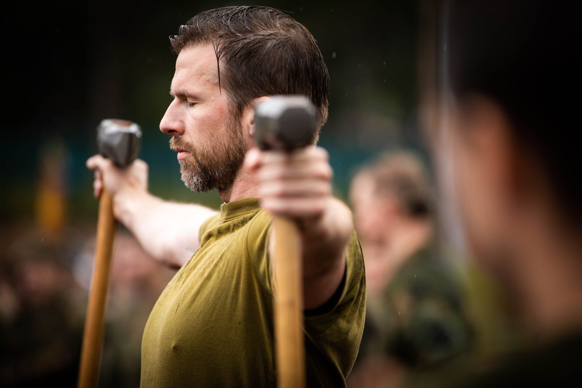 SHAPE_NATO's tweet image. 🇳🇴 We’re glad they’re on our side 🪓
The Telemark Battalion of the 🇳🇴 Army keep in touch with their Viking roots in a competition to test endurance, strength, and trust.
They still have a fearsome reputation, these warriors are dedicated to defending freedom and democracy. 🛡️