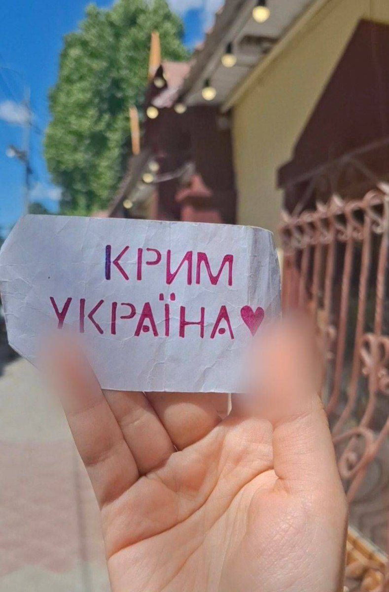 yellowribbonENG's tweet image. After 11 years Crimea didn't change its mind - it is Ukraine