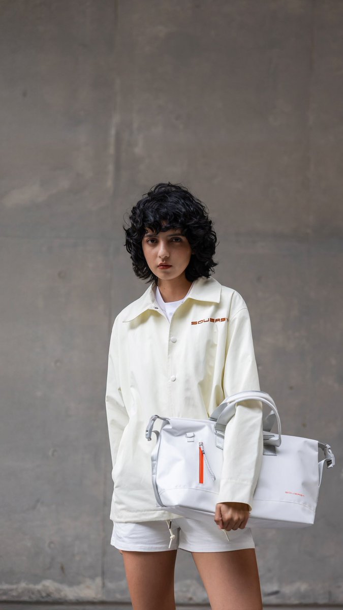 SOUEAST_LIFE's tweet image. EASE LIFE TRENDY TRAVEL GYM BAG
Max Capacity Design, Pack More, Worry Less​
Form &amp;amp; Fashion at Your Command
#SOUEAST_LIFE #SOUEAST