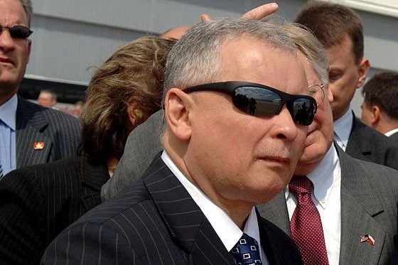 Chociaż czasami <a href="/pisorgpl/">Prawo i Sprawiedliwość</a> mnie wkurza, to trzeba głosować na tę partię aby miała wyraźną większość. 
Najlepiej konstytucyjną❗️❗️❗️

Tylko takie rządy uczynią Polskę silną i niezależną.

Koalicja to ostateczność i plan awaryjny.