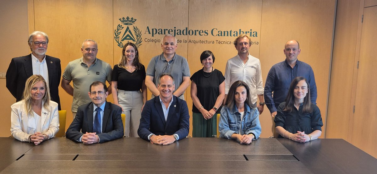 <a href="/AparejadoresCAN/">AparejadoresCantabr.</a> 

Nueva Junta de Gobierno del Colegio Oficial de la Arquitectura Técnica de Cantabria.