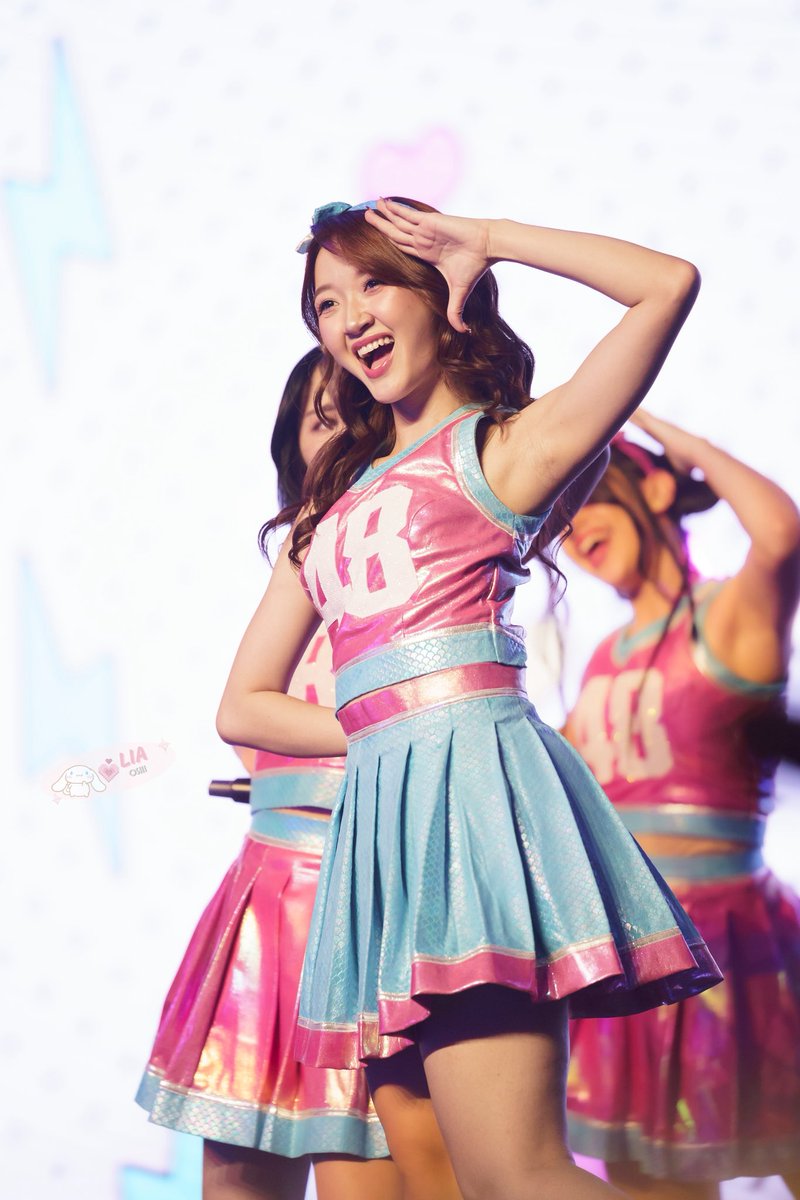 𝘛𝘪𝘥𝘢𝘬 𝘢𝘥𝘢 𝘴𝘦𝘴𝘶𝘢𝘵𝘶 𝘺𝘢𝘯𝘨 𝘭𝘦𝘣𝘪𝘩 𝘮𝘦𝘯𝘺𝘦𝘯𝘢𝘯𝘨𝘬𝘢𝘯, 𝘴𝘦𝘭𝘢𝘪𝘯 𝘮𝘦𝘯𝘪𝘮𝘣𝘶𝘭𝘬𝘢𝘯 𝘴𝘦𝘯𝘺𝘶𝘮 𝘥𝘪 𝘸𝘢𝘫𝘢𝘩 𝘰𝘳𝘢𝘯𝘨 𝘭𝘢𝘪𝘯, 𝘵𝘦𝘳𝘶𝘵𝘢𝘮𝘢 𝘸𝘢𝘫𝘢𝘩 𝘺𝘢𝘯𝘨 𝘬𝘪𝘵𝘢 𝘤𝘪𝘯𝘵𝘢𝘪 <a href="/AU_LiaJKT48/">Aurellia</a> 

#ALLINTOUR2025SURABAYA #Liaoshi