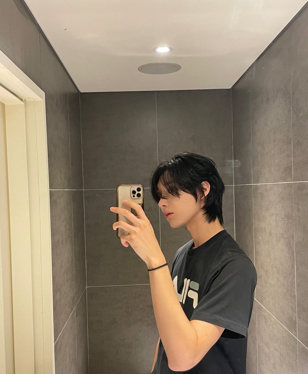 xin ⪩. .⪨ tweet media